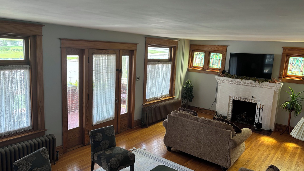 Photo of Livingroom in Macungie