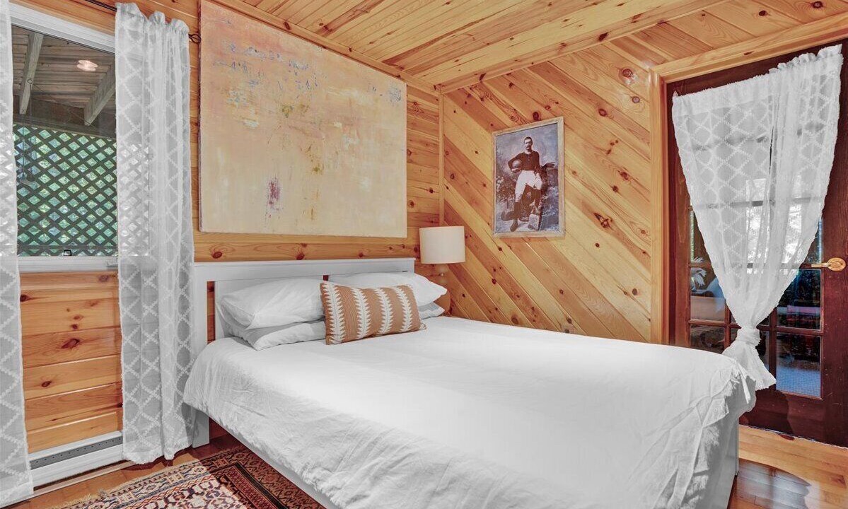 Photo of Bedroom in Gouldsboro