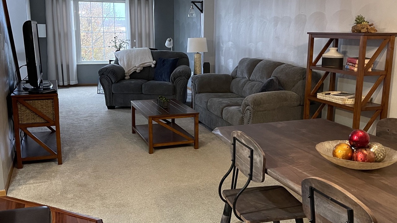 Photo of Livingroom in Delmont