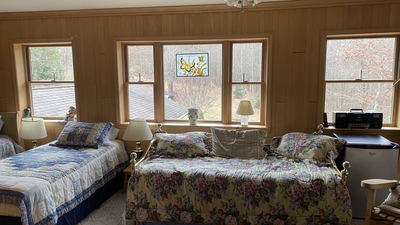 Photo of Bedroom in Montrose