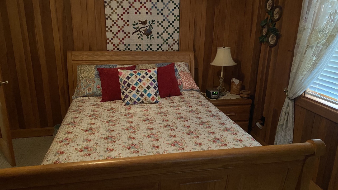 Photo of Bedroom in Montrose