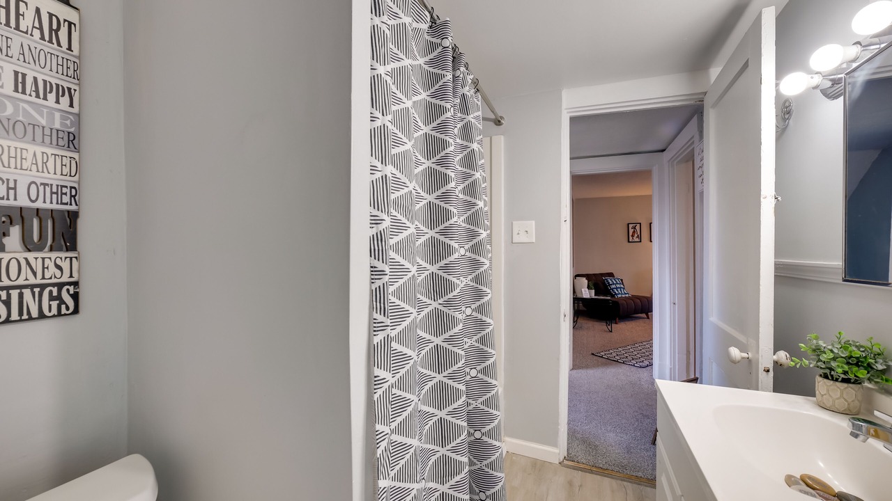 Photo of Bathroom in South Hills