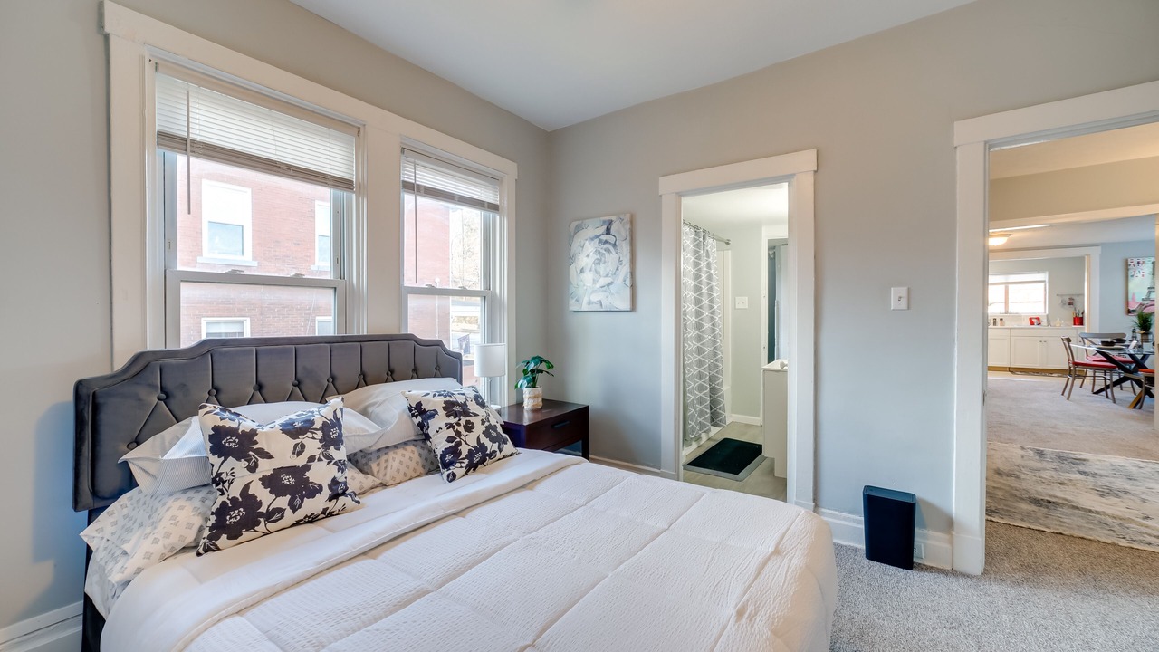 Photo of Bedroom in South Hills
