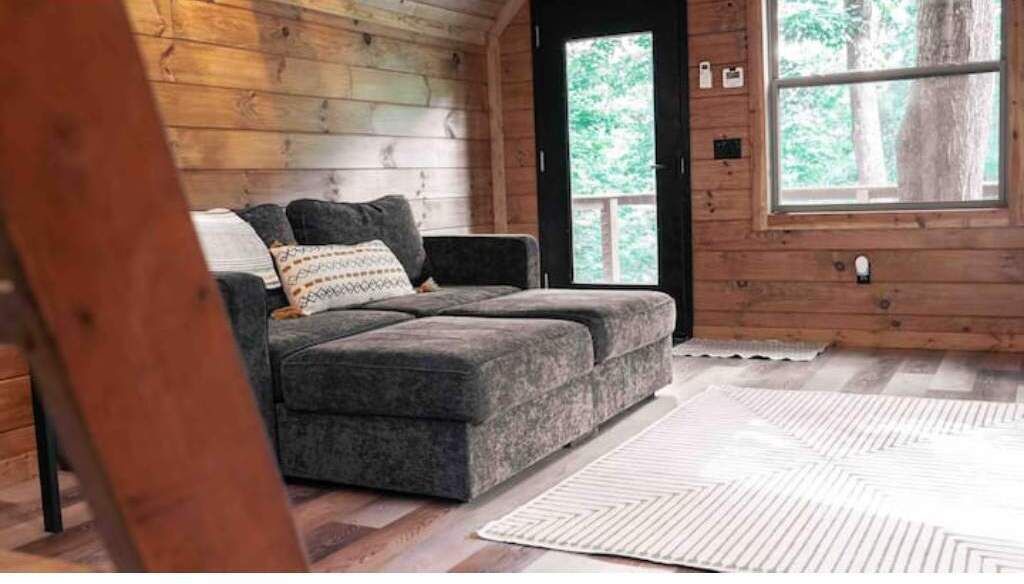 Photo of Livingroom in Bellville