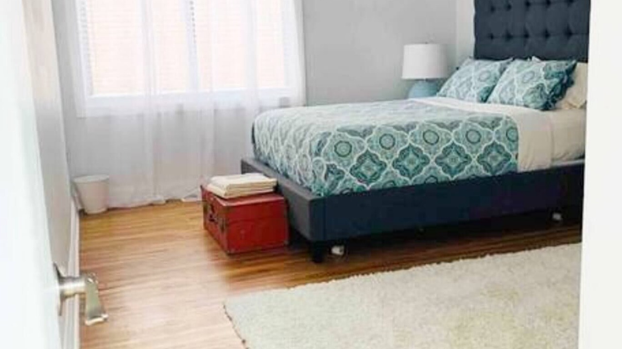 Photo of Bedroom in Washington Square West