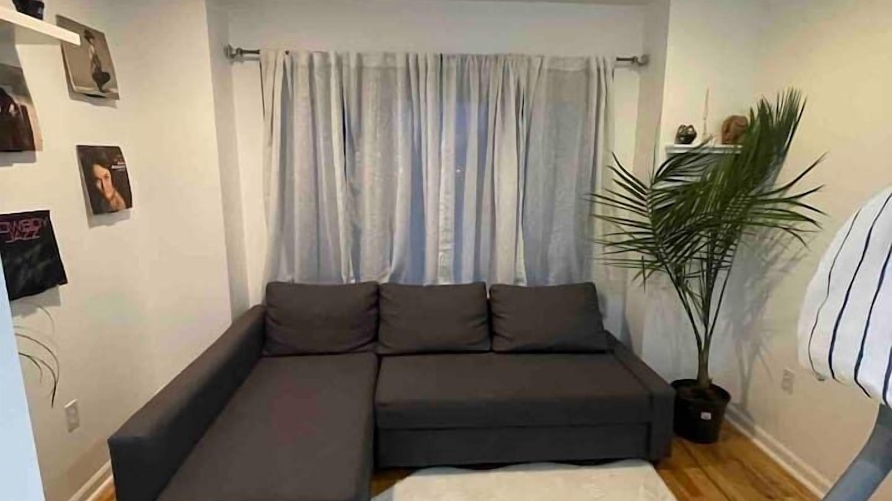 Photo of Livingroom in Olde Kensington