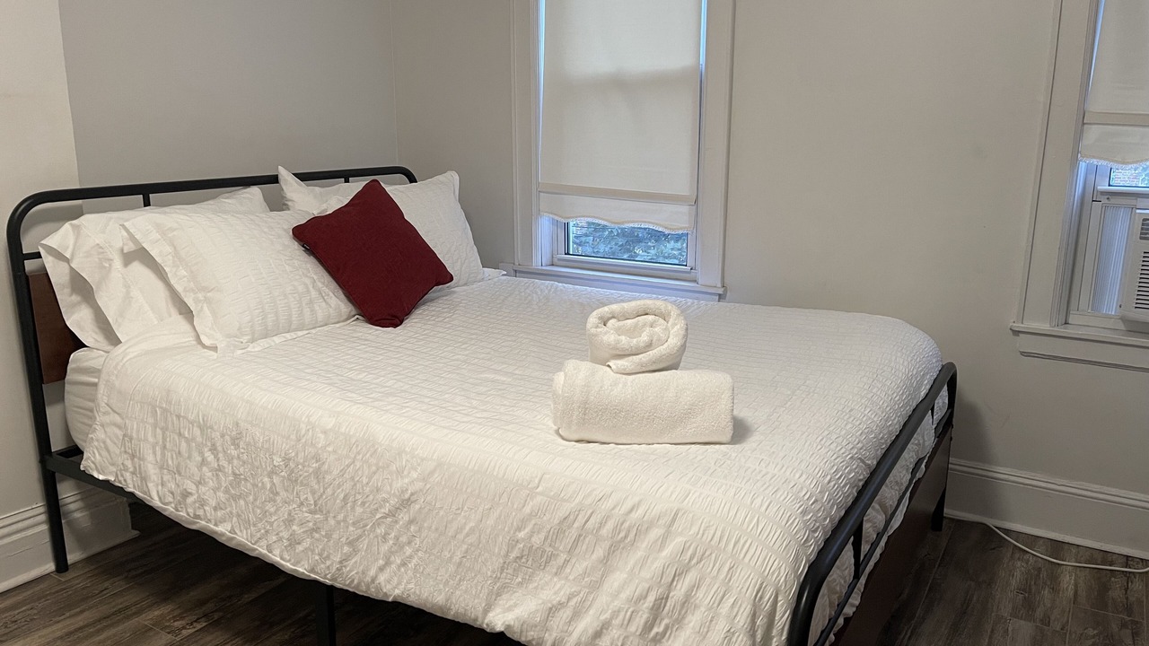 Photo of Bedroom in Ocean Hill