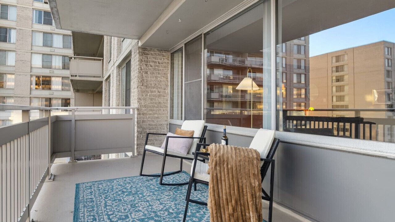 Photo of Patio Balcony in Crystal City