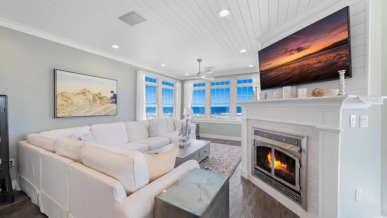 Photo of Livingroom in Beach Haven Gardens