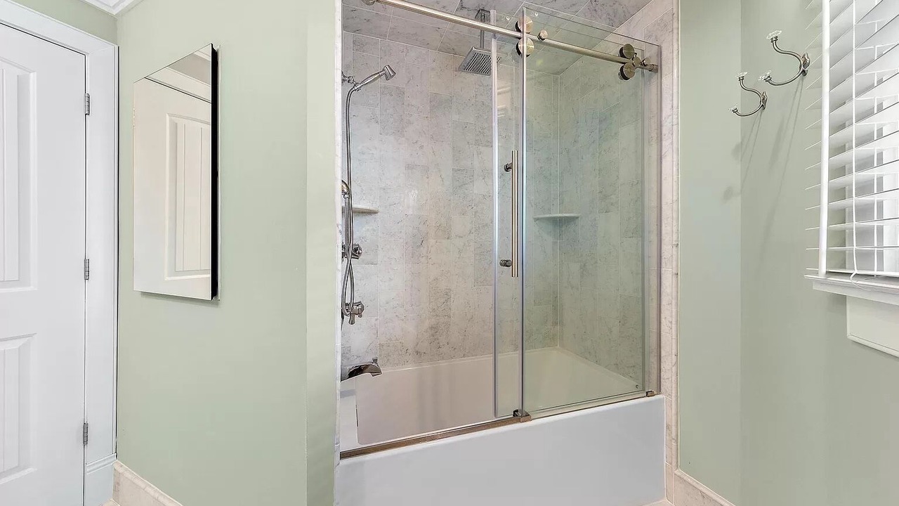 Photo of Bathroom in Beach Haven Gardens