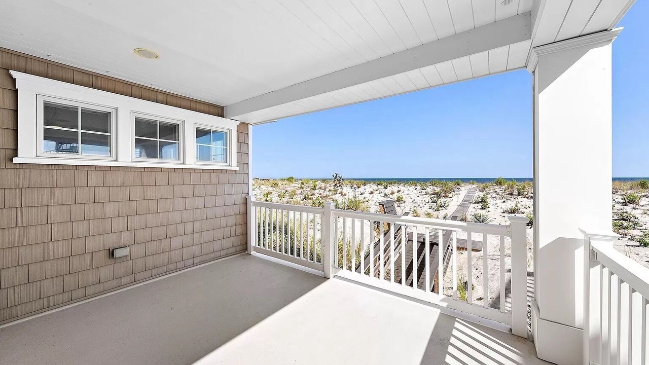 Photo of Patio Balcony in Beach Haven Gardens