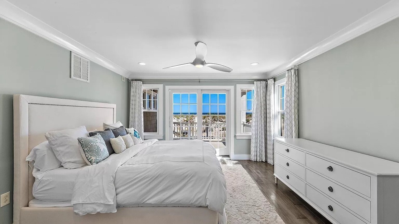 Photo of Bedroom in Beach Haven Gardens