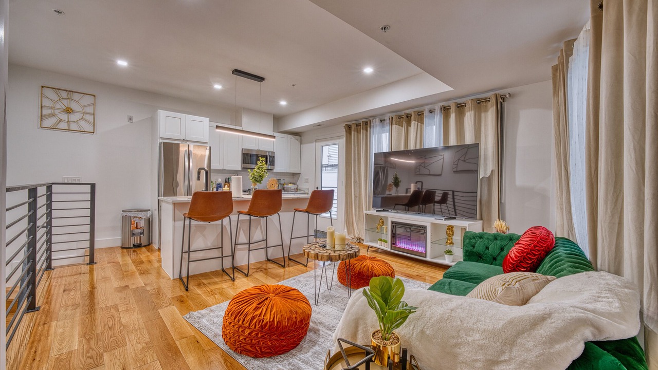 Photo of Livingroom in Brightwood Park