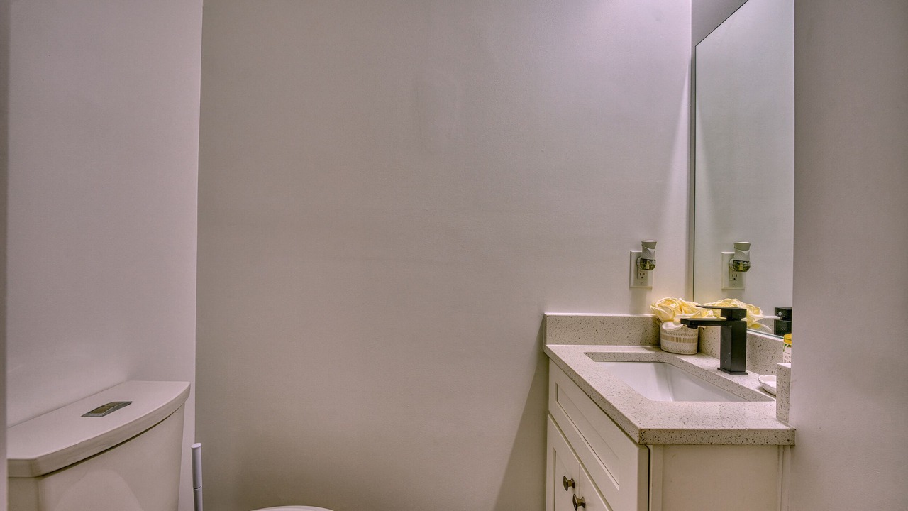 Photo of Bathroom in Brightwood Park