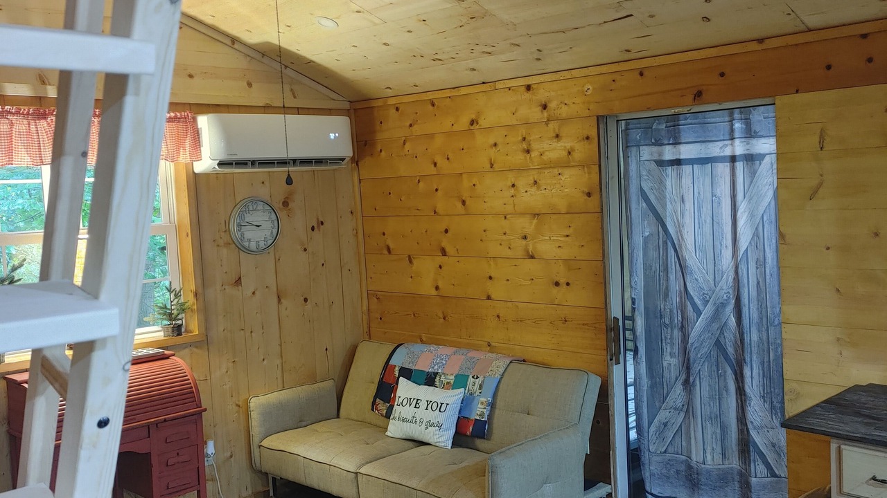 Photo of Livingroom in Sloans Valley