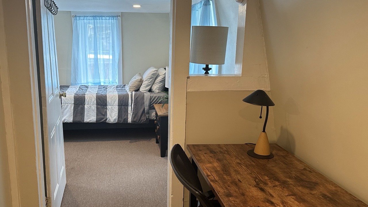 Photo of Bedroom in Whitehall