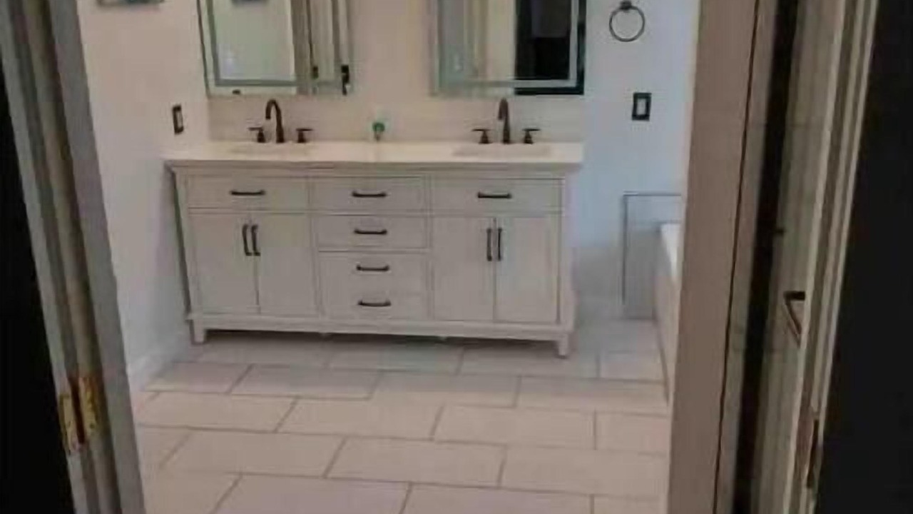 Photo of Bathroom in Waldorf