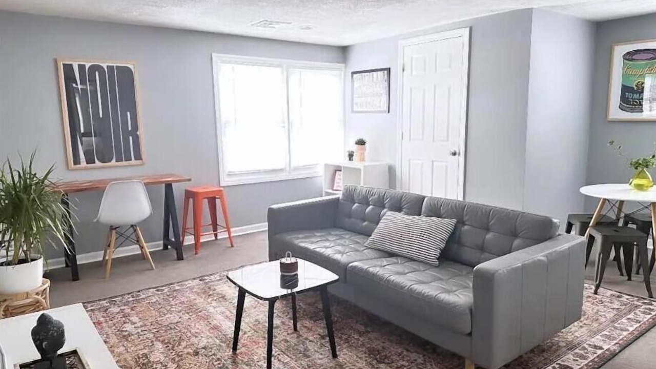 Photo of Bedroom in Teaneck