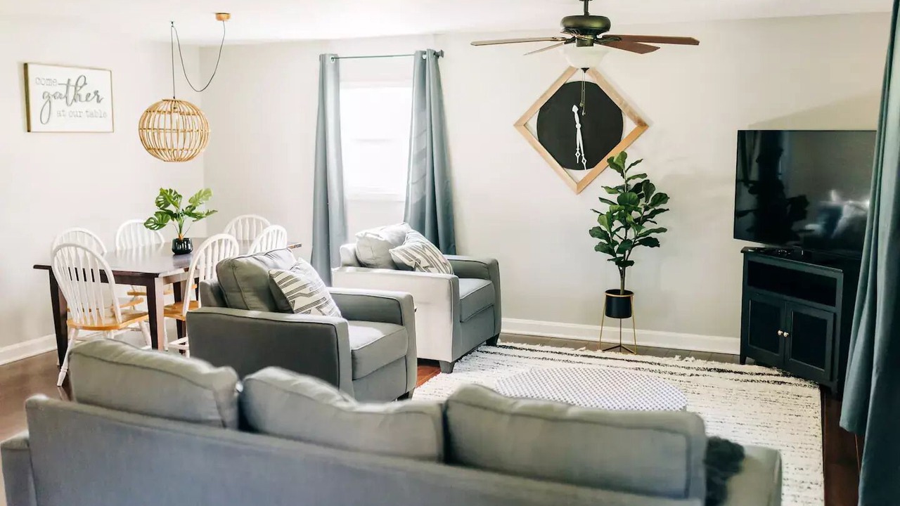 Photo of Livingroom in Dundee