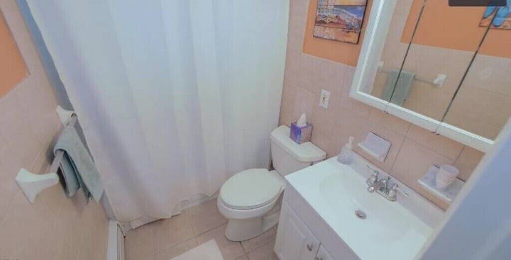 Photo of Bathroom in Margate City