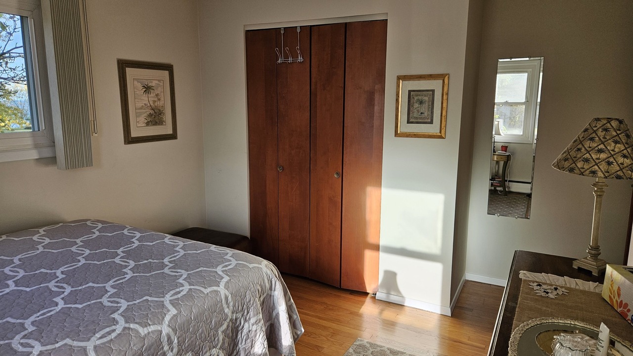 Photo of Bedroom in Eastlake
