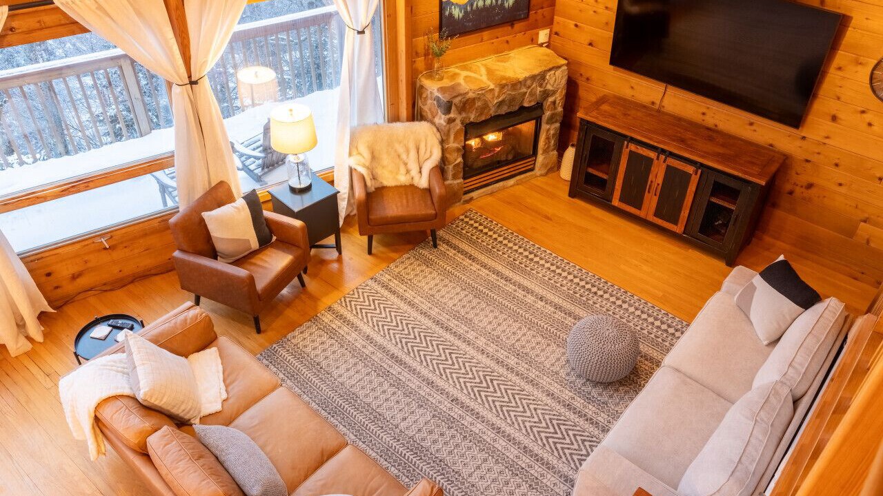Photo of Livingroom in Snowshoe