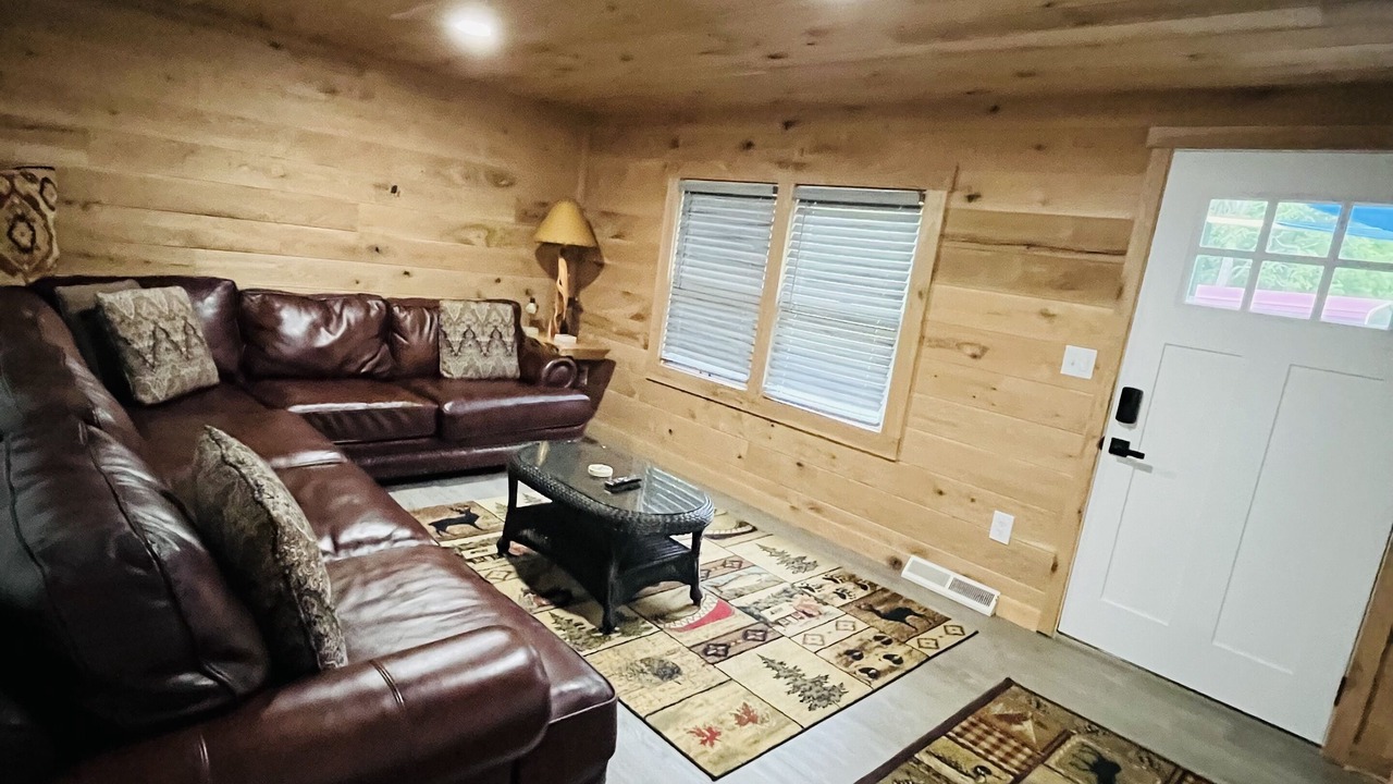 Photo of Livingroom in Hesston