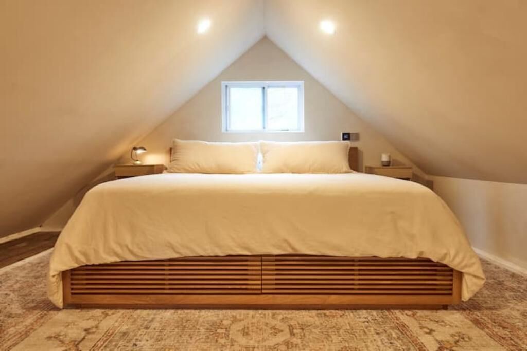 Photo of Bedroom in Town of Colchester