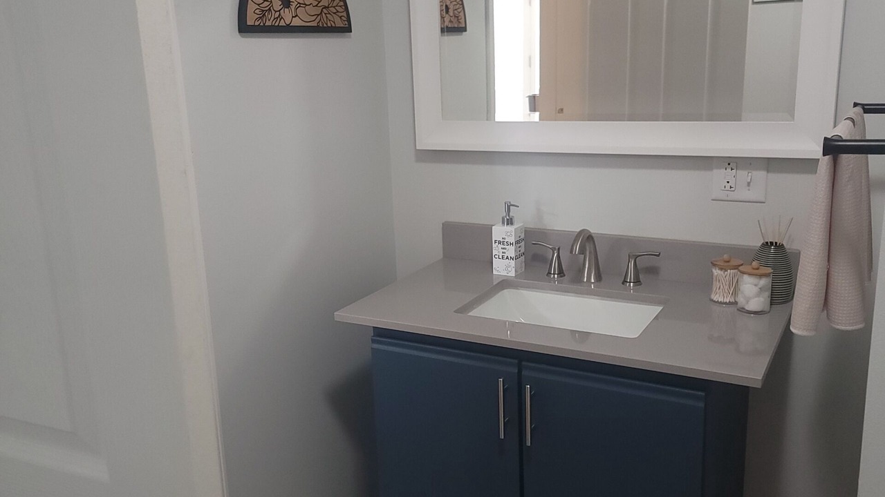 Photo of Bathroom in Nelsonville