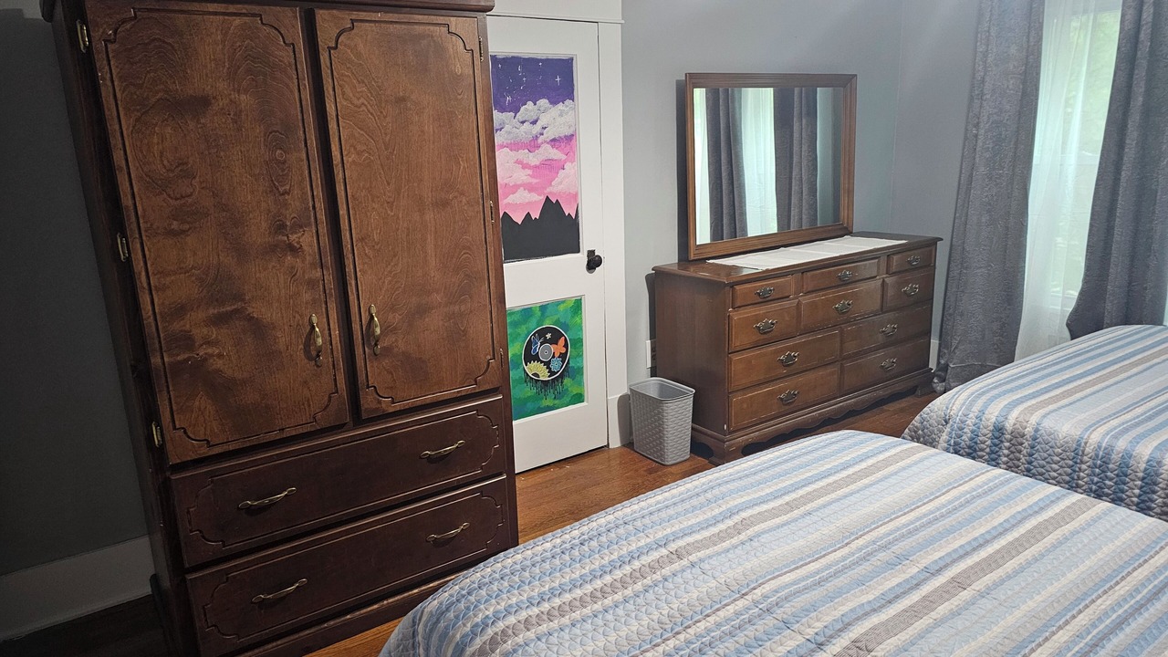Photo of Bedroom in Marlinton