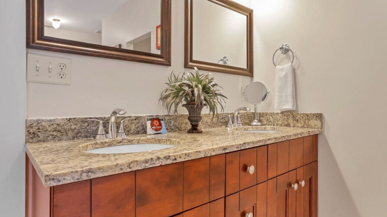 Photo of Bathroom in Olde Towne East