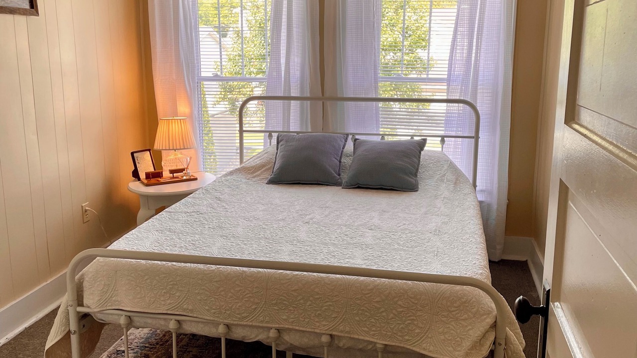 Photo of Bedroom in Tennerton