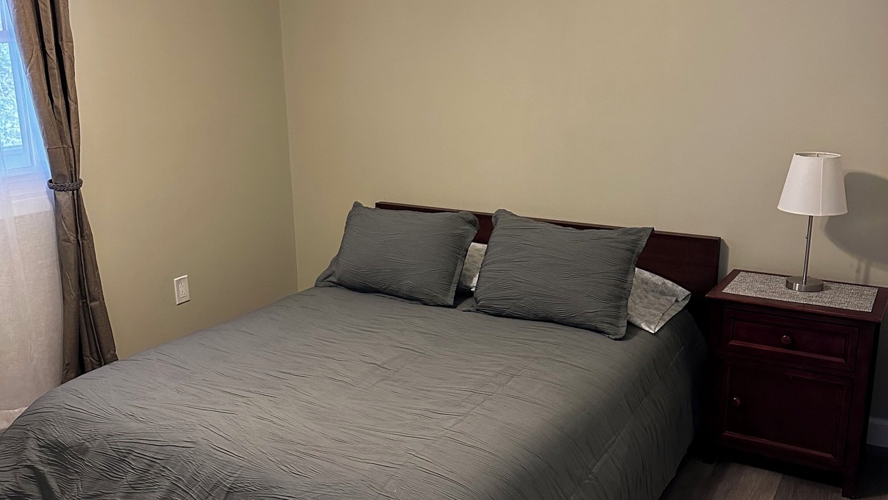 Photo of Bedroom in Newcomb
