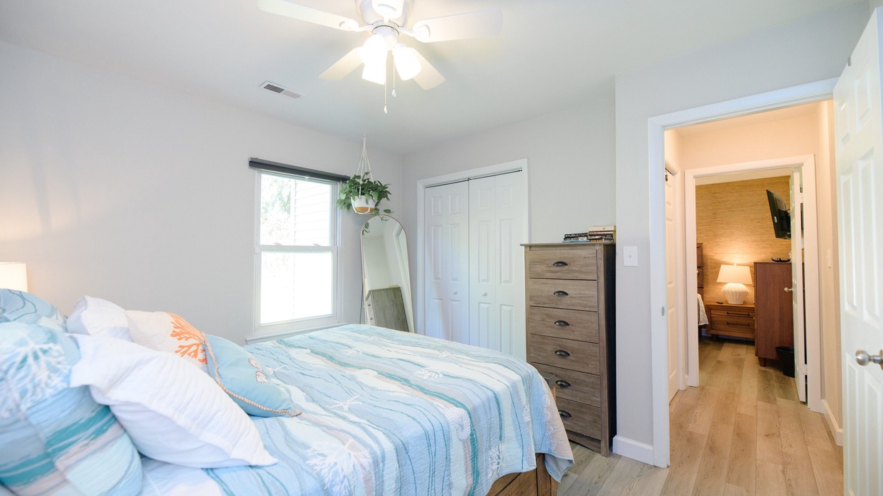Photo of Bedroom in Buckroe Beach