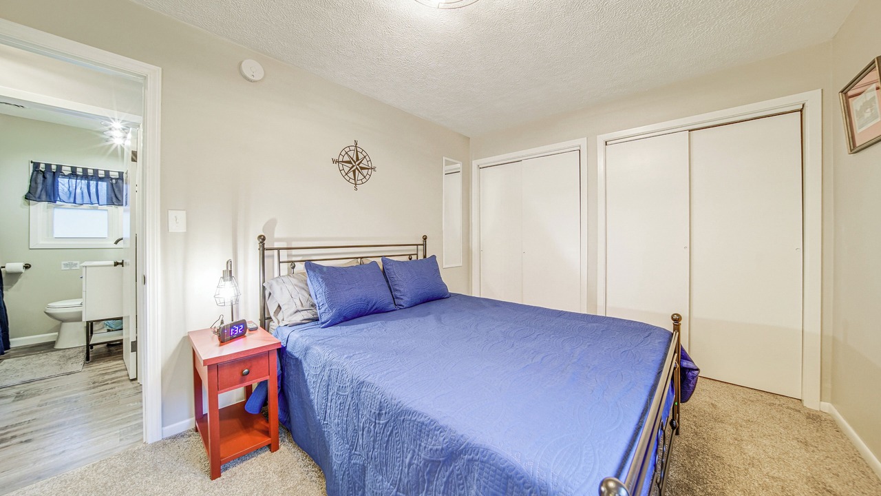 Photo of Bedroom in Conneaut Lake