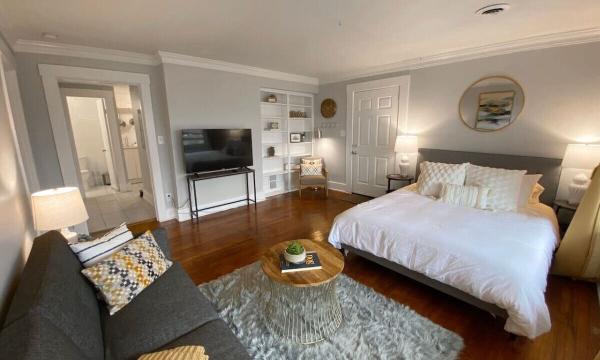 Photo of Bedroom in Mount Adams