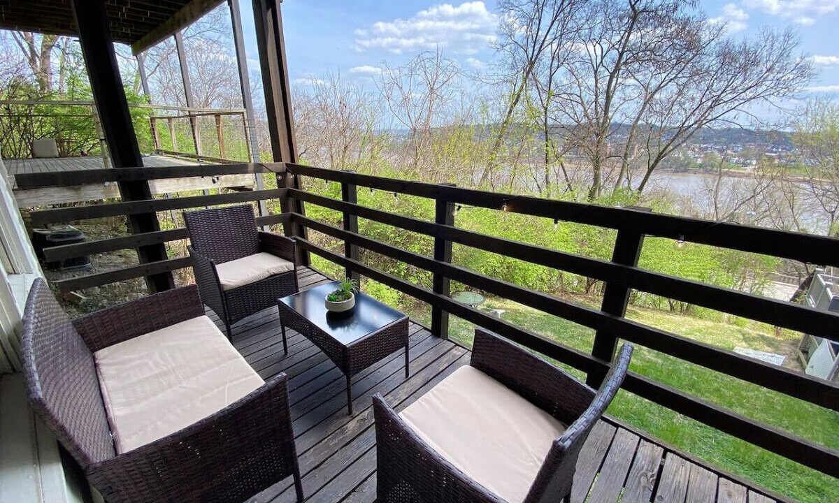 Photo of Patio Balcony in Mount Adams