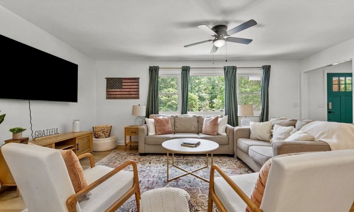 Photo of Livingroom in Southern Pines