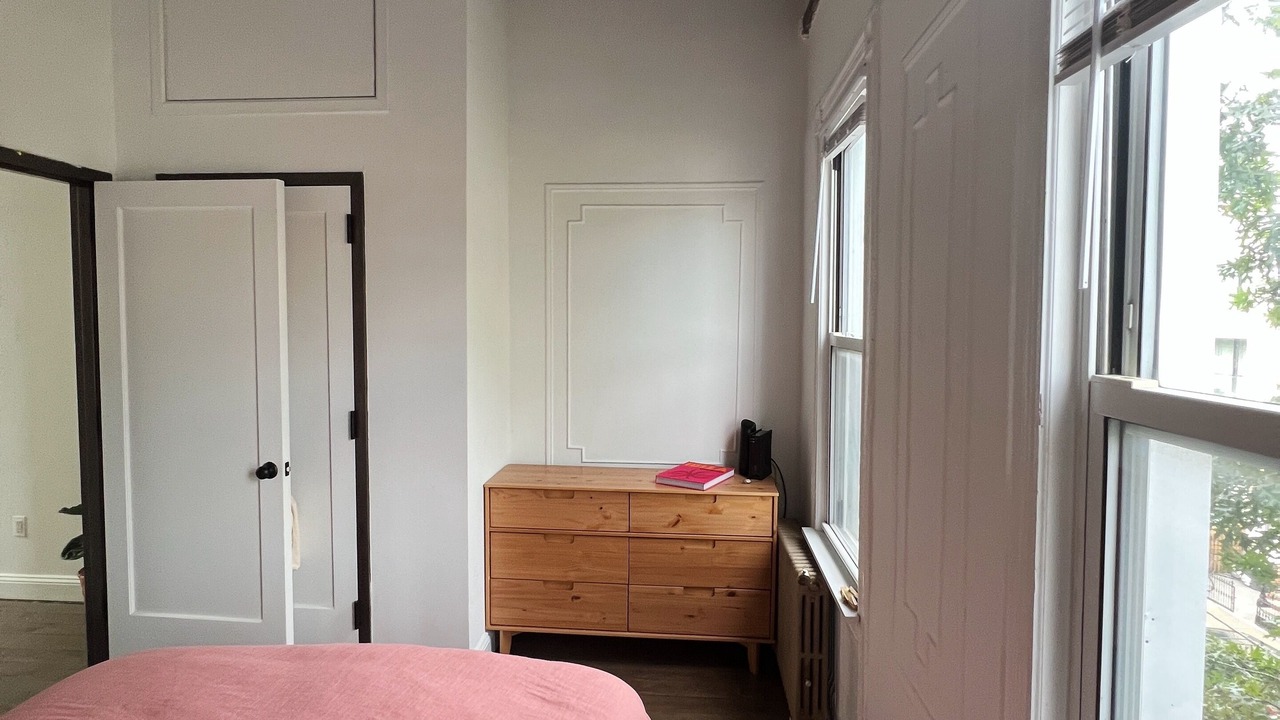Photo of Bedroom in Greenpoint