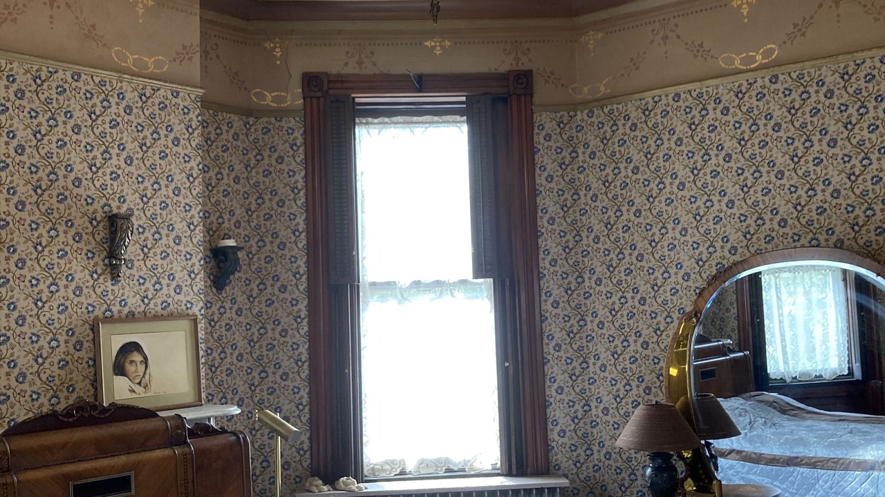 Photo of Bedroom in Clifton Heights