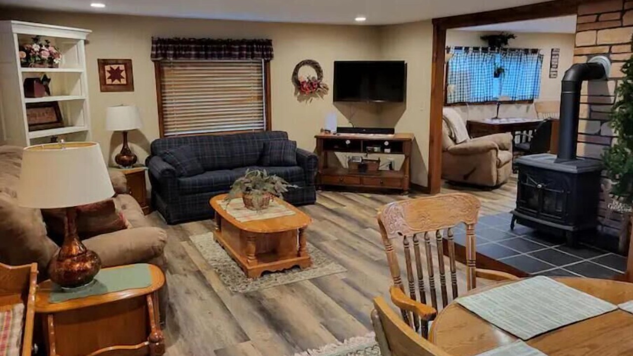 Photo of Livingroom in Chapmanville