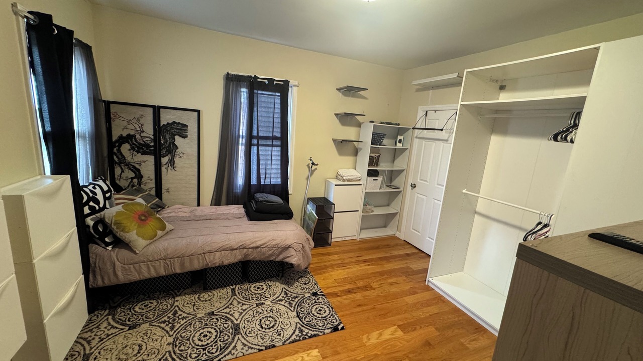 Photo of Bedroom in Linden