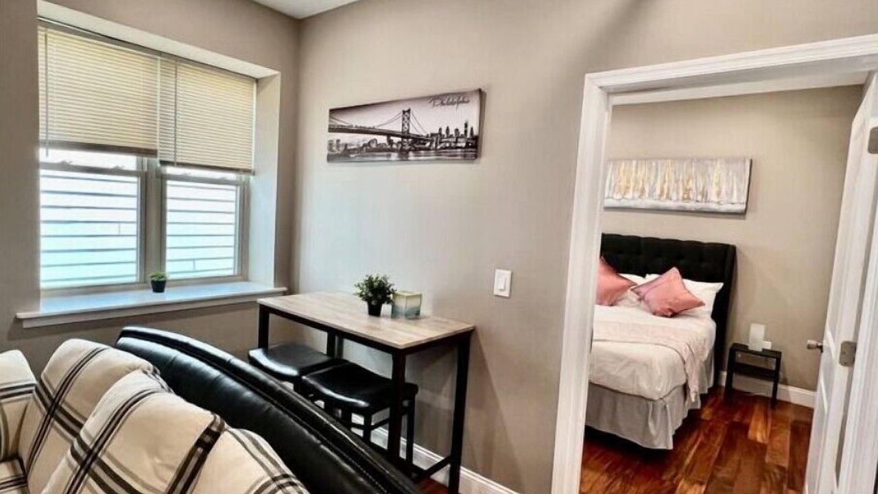 Photo of Livingroom in Logan Square