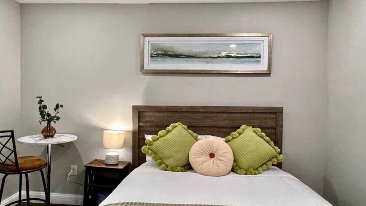 Photo of Bedroom in Logan Square