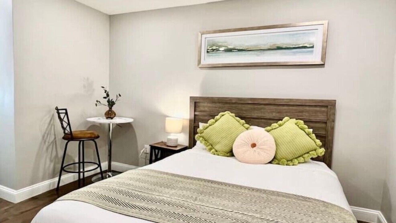 Photo of Bedroom in Logan Square
