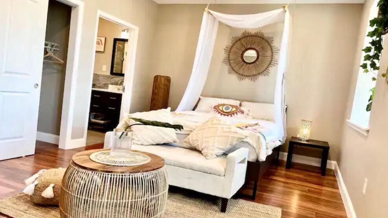 Photo of Bedroom in Chinatown