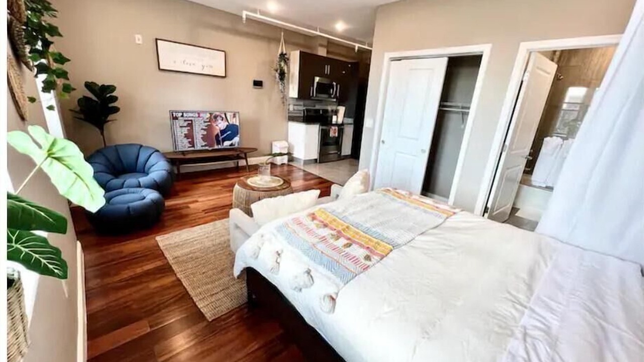 Photo of Bedroom in Chinatown