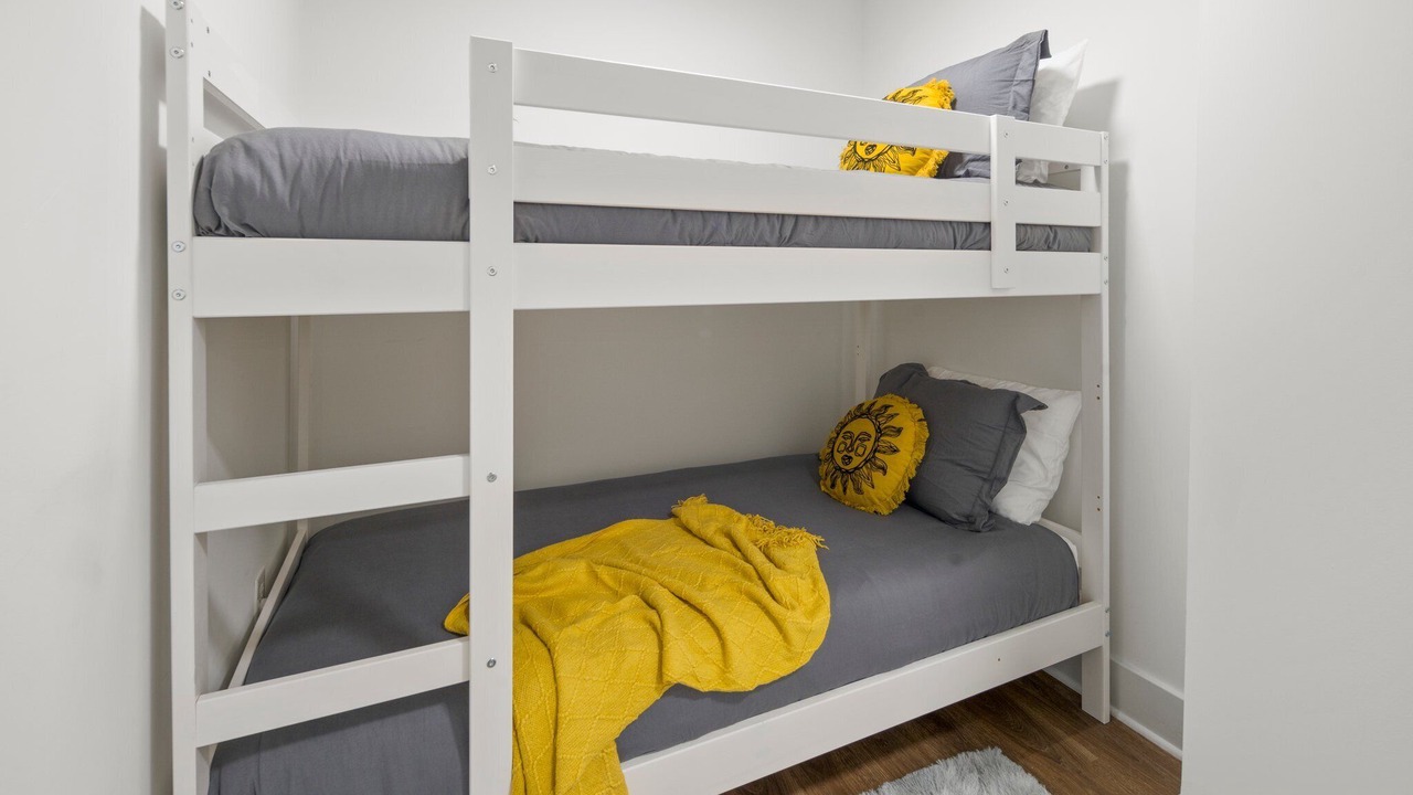 Photo of Bedroom in Pentagon City
