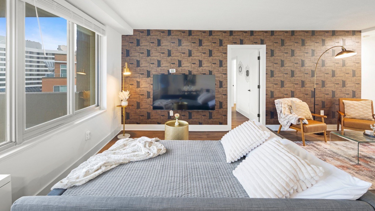 Photo of Bedroom in Pentagon City