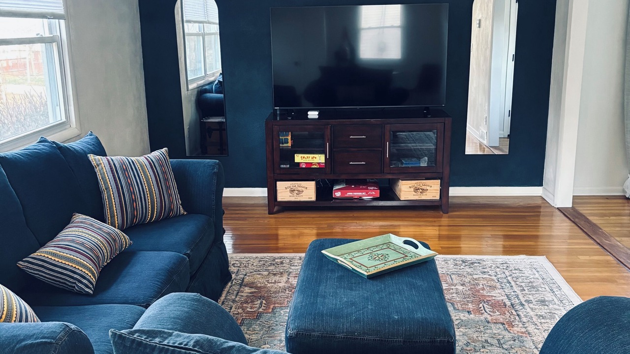 Photo of Livingroom in Vermilion